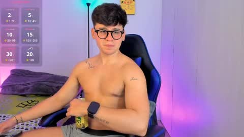 Snapshot of gingertwink_n chatting on May 16, 2:30 am Josh Mills online show from May 16, 2:30 am