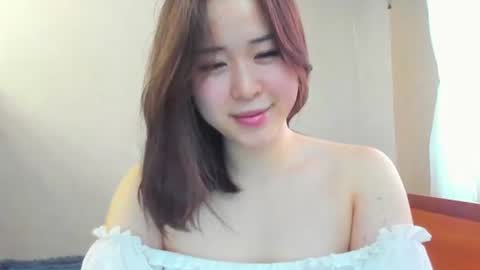 Snapshot of ginnycherry chatting on June 9, 1:56 pm Ginny online show from June 9, 1:56 pm
