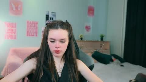 Ginny online show from June 23, 4:38 pm