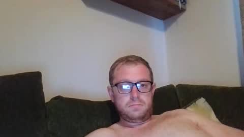 Snapshot of ginwood chatting on June 8, 6:36 am ginwood online show from June 8, 6:36 am