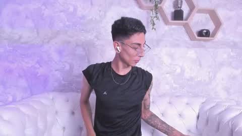 Gio Carangi online show from February 1, 3:16 am