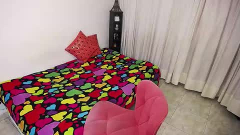 Snapshot of gio_gio44 chatting on November 24, 12:21 am Giorgia online show from November 24, 12:21 am