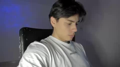 Snapshot of gio_russo chatting on September 19, 11:05 pm GioRusso online show from September 19, 11:05 pm