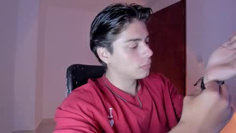 Snapshot of gio_russo chatting on October 3, 10:07 pm GioRusso online show from October 3, 10:07 pm