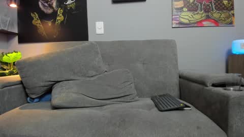 Snapshot of giorgio_leone2 chatting on February 4, 5:31 am Giorgio leone online show from February 4, 5:31 am