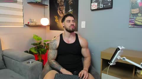 Snapshot of giorgio_leone2 chatting on May 29, 4:10 am Giorgio leone online show from May 29, 4:10 am