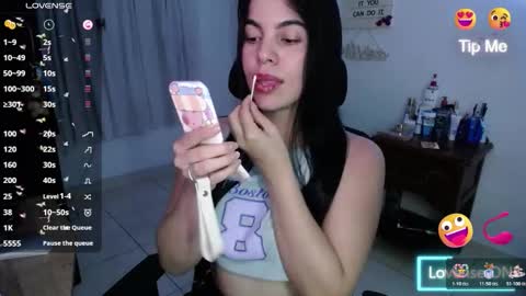 Snapshot of giorivera199 chatting on February 3, 6:40 am GIO RIVERA online show from February 3, 6:40 am