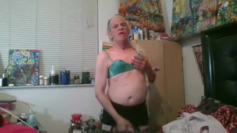 giovanna132008 online show from November 11, 1:05 am