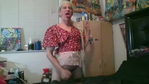 giovanna132008 online show from December 2, 5:46 am