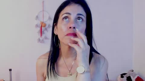 Snapshot of girasol_walton chatting on January 7, 4:59 pm Girasol Walton online show from January 7, 4:59 pm