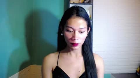 Snapshot of girl4uvanessaxxx chatting on July 13, 11:18 pm Vanessa online show from July 13, 11:18 pm