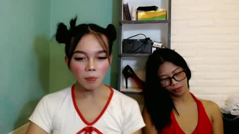 Snapshot of girl_amandaxoxo chatting on June 20, 1:30 am Amanda online show from June 20, 1:30 am