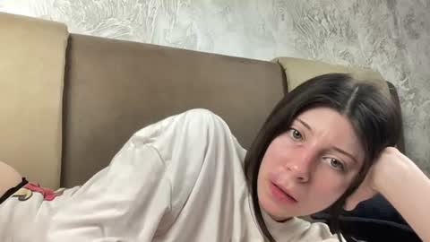 Snapshot of girl_cute007 chatting on July 25, 6:49 pm girl_cute007 online show from July 25, 6:49 pm