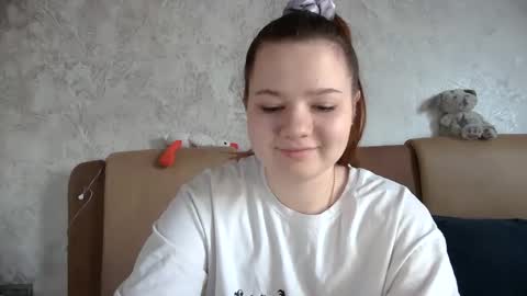 girl_cute07 online show from April 30, 3:51 pm
