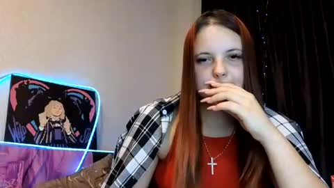 girl_shy07 online show from July 29, 9:24 pm