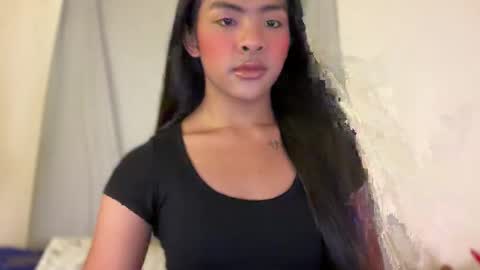 Snapshot of girlcock_dominantfucker chatting on November 29, 12:19 pm queen ronna online show from November 29, 12:19 pm