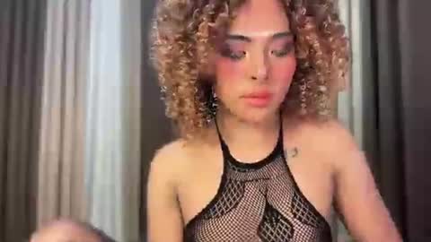 queen ronna online show from July 20, 7:55 am