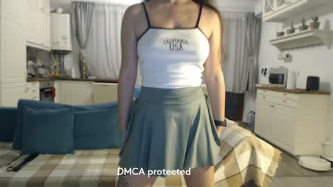 Snapshot of girlfrend10 chatting on January 6, 3:19 pm Girlfriend online show from January 6, 3:19 pm