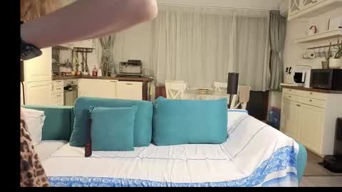 Girlfriend online show from December 2, 3:29 pm