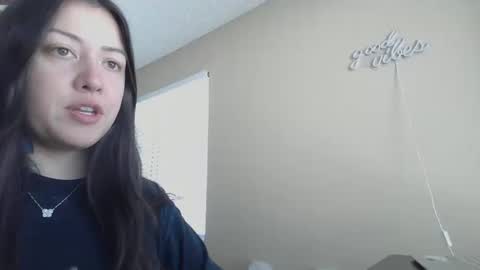 Snapshot of girlnextdoor702 chatting on November 6, 5:14 pm Jasmine online show from November 6, 5:14 pm