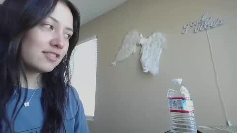 Jasmine online show from February 20, 4:51 pm