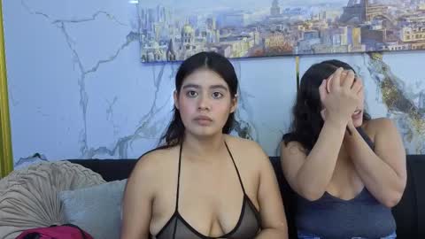 Snapshot of girls_latinas23_aws chatting on October 13, 9:59 pm girls_latinas23_aws online show from October 13, 9:59 pm