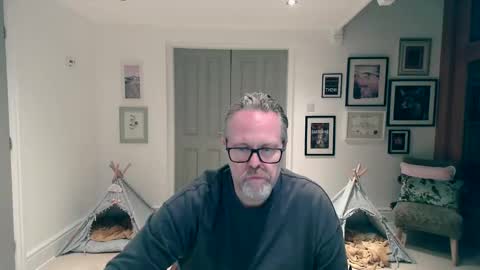 girlsandbikes online show from January 7, 11:40 pm