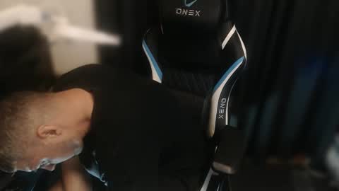 Snapshot of girlsaresexymadeoutapepsi chatting on January 16, 8:57 pm bob online show from January 16, 8:57 pm