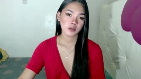 Snapshot of girlsweet_preciousxoxo chatting on October 26, 5:24 am Precious online show from October 26, 5:24 am