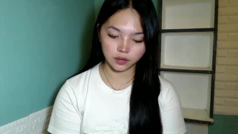 Snapshot of girlthatuneedxxx chatting on November 11, 8:53 pm Rhaine online show from November 11, 8:53 pm
