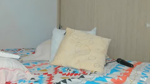 Snapshot of gisel6playful chatting on July 10, 12:04 am Gissel6playful online show from July 10, 12:04 am