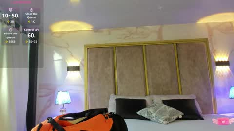 Snapshot of giselamaru chatting on November 13, 12:04 pm online show from November 13, 12:04 pm