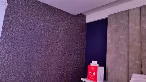 Snapshot of giselamaru chatting on November 14, 10:03 am online show from November 14, 10:03 am