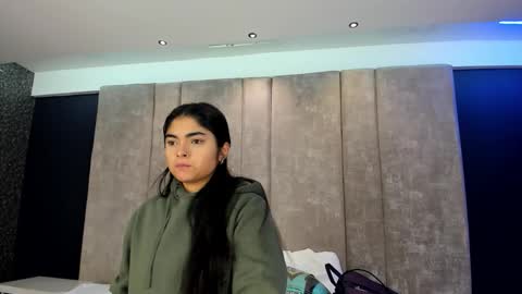     online show from January 19, 11:36 am