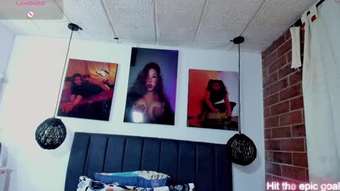  Kylie  online show from December 16, 3:11 am