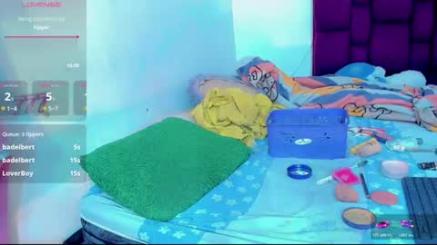 Gisel online show from July 28, 7:39 pm