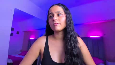 GISELLE ROLDAN online show from July 29, 2:43 am