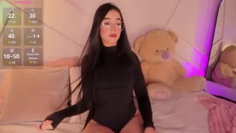 GisellePalmer  online show from June 20, 6:44 pm