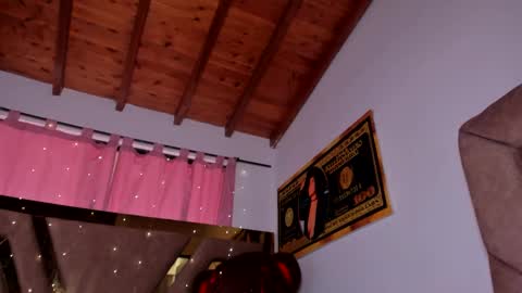 . Gisel Reyes . online show from December 21, 6:23 pm