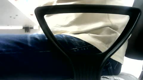 Snapshot of gitano691 chatting on June 22, 11:51 am gitano691 online show from June 22, 11:51 am