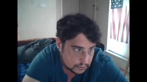 Snapshot of gitmehard008 chatting on December 1, 8:09 pm gitmehard008 online show from December 1, 8:09 pm