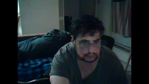 Snapshot of gitmehard008 chatting on January 2, 3:26 am gitmehard008 online show from January 2, 3:26 am