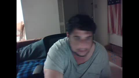 Snapshot of gitmehard008 chatting on January 30, 2:49 am gitmehard008 online show from January 30, 2:49 am