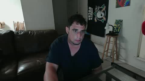 Snapshot of gitmehard008 chatting on September 15, 11:21 am gitmehard008 online show from September 15, 11:21 am