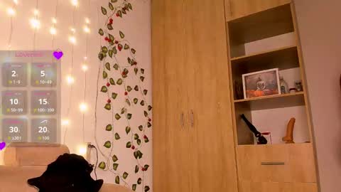 GiuliaCash online show from January 15, 10:42 am