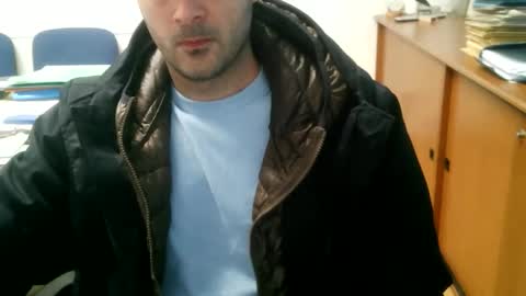 giuseppevai1 online show from April 3, 4:05 pm