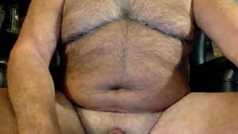 giutomma930394 online show from November 12, 11:03 pm