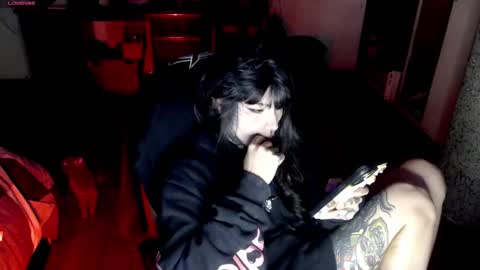 Snapshot of givenom chatting on September 20, 12:44 am dirtyvenom online show from September 20, 12:44 am