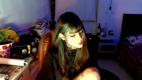 dirtyvenom online show from June 30, 6:14 am