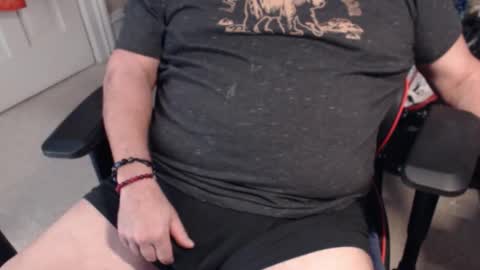 Snapshot of gizmo706 chatting on December 17, 4:13 pm gizmo706 online show from December 17, 4:13 pm